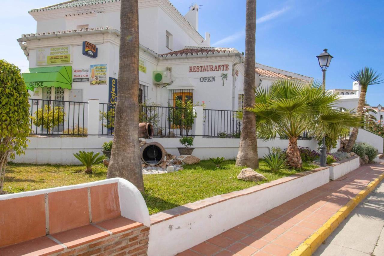 Apartament Apt Nerja Chimenea With Ocean View, A/C, & Fiber Zewnętrze zdjęcie