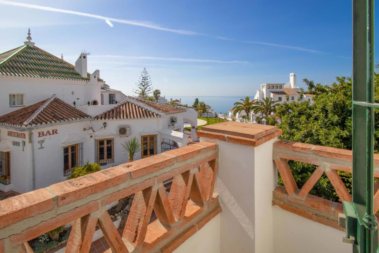 Apartament Apt Nerja Chimenea With Ocean View, A/C, & Fiber Zewnętrze zdjęcie