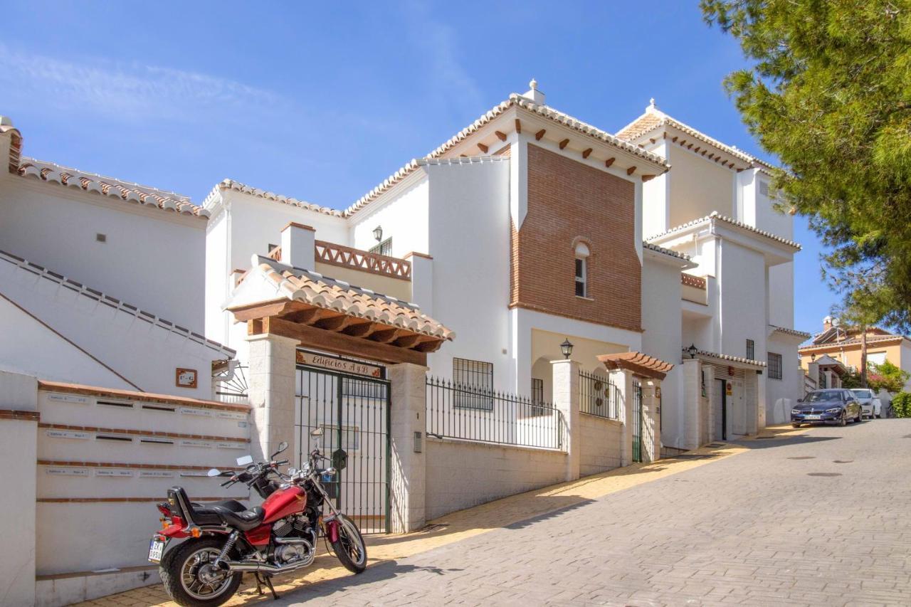 Apartament Apt Nerja Chimenea With Ocean View, A/C, & Fiber Zewnętrze zdjęcie