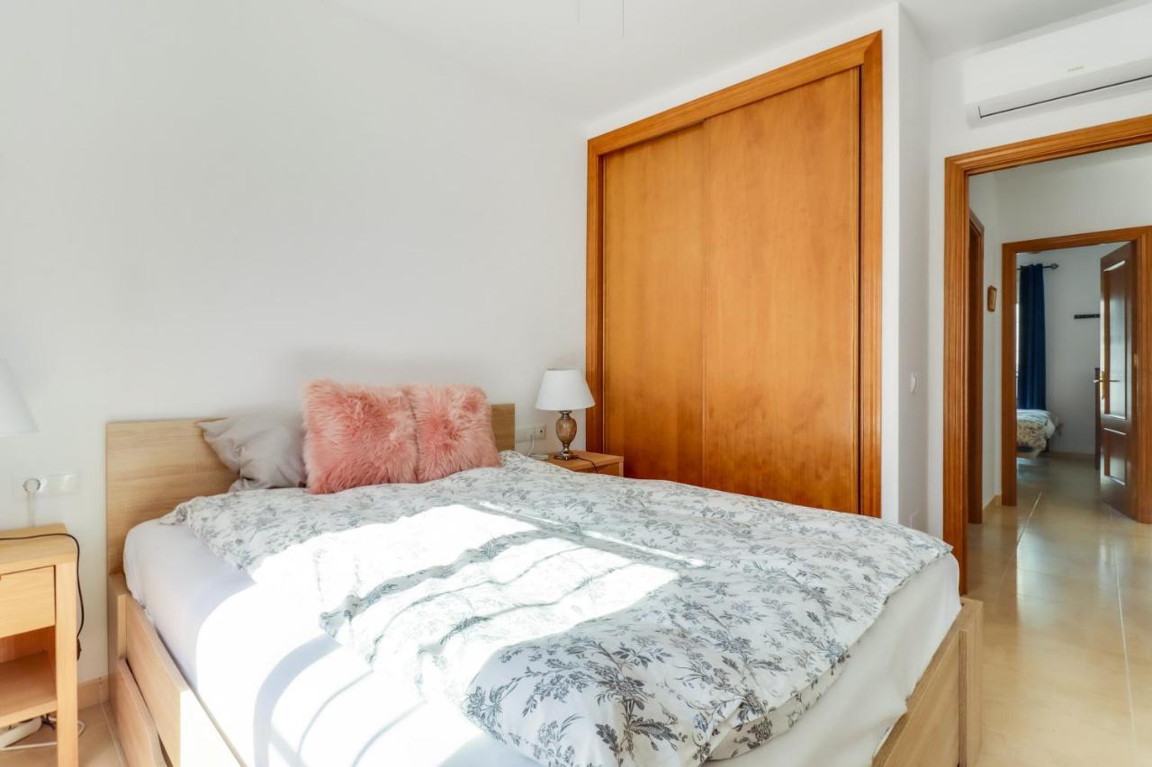 Apartament Apt Nerja Chimenea With Ocean View, A/C, & Fiber Zewnętrze zdjęcie